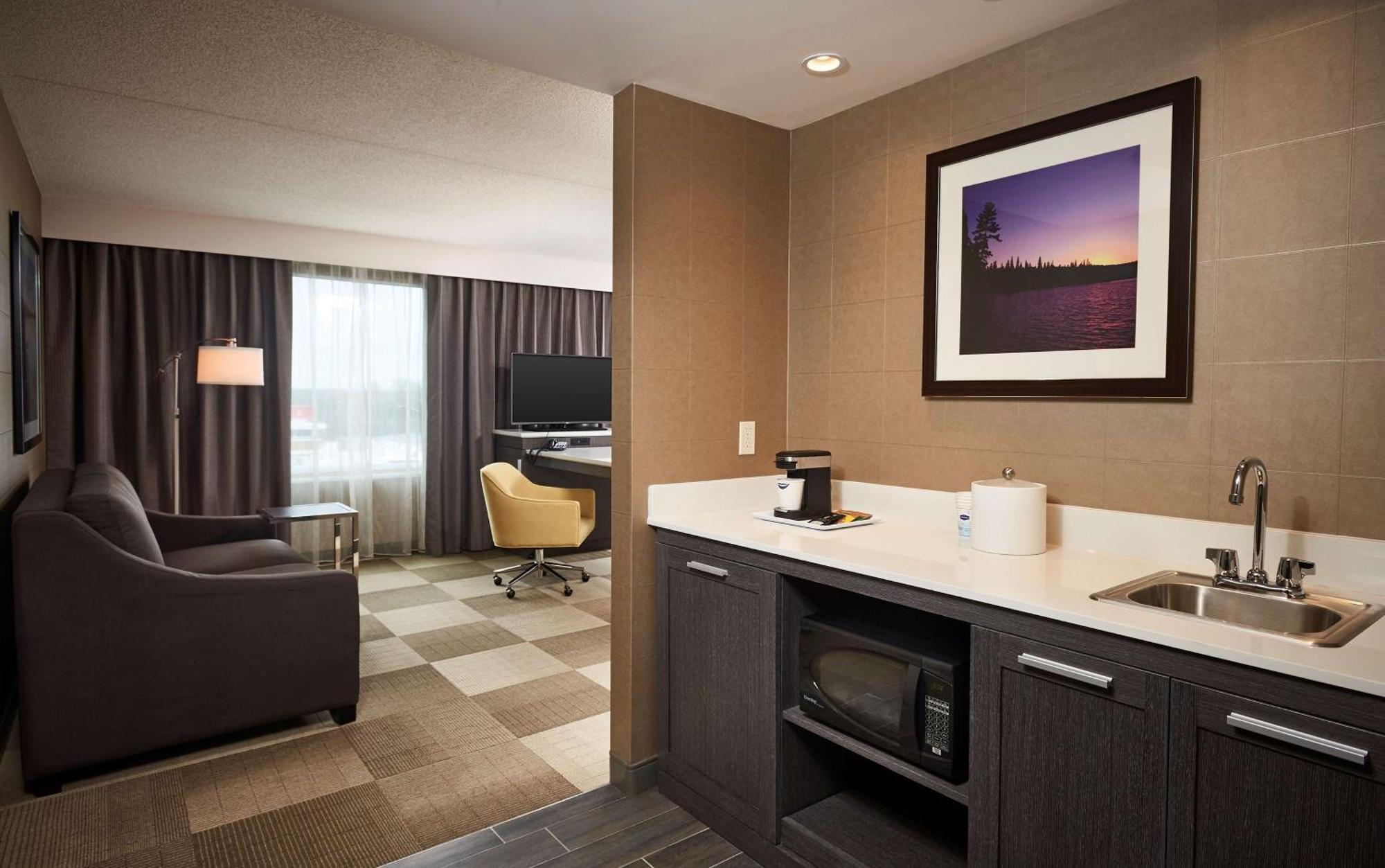 Hampton Inn By Hilton Тіммінс Екстер'єр фото